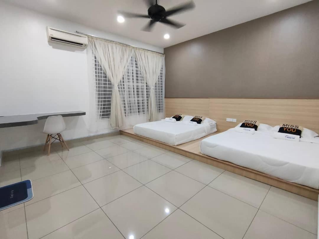 Setia Home Sitiawan Ktv 12+4 Pax Экстерьер фото